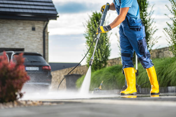 Garage Pressure Washing in Wendell, NC